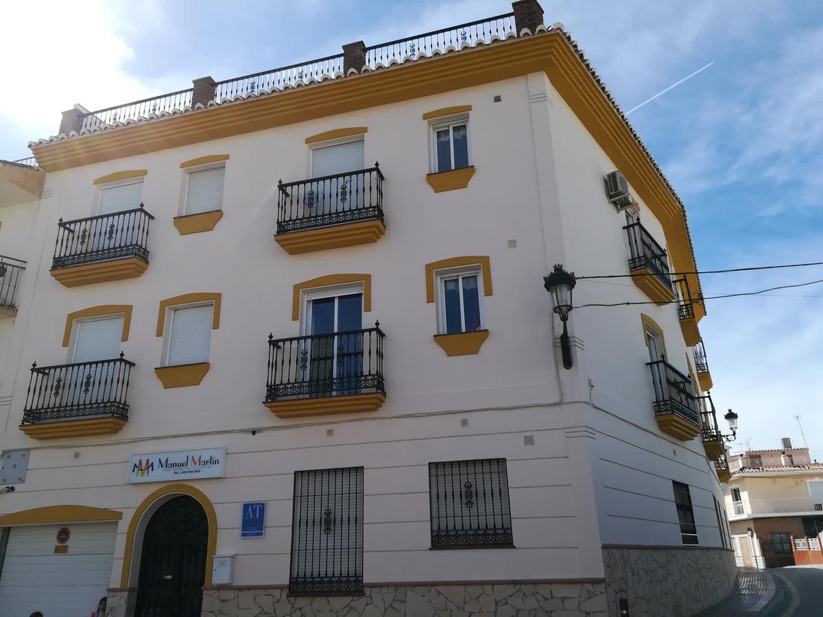 Apartamentos Manuel Martin Нерха Экстерьер фото