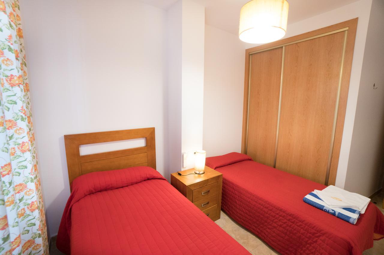 Apartamentos Manuel Martin Нерха Экстерьер фото