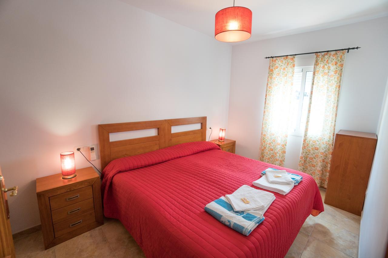 Apartamentos Manuel Martin Нерха Экстерьер фото