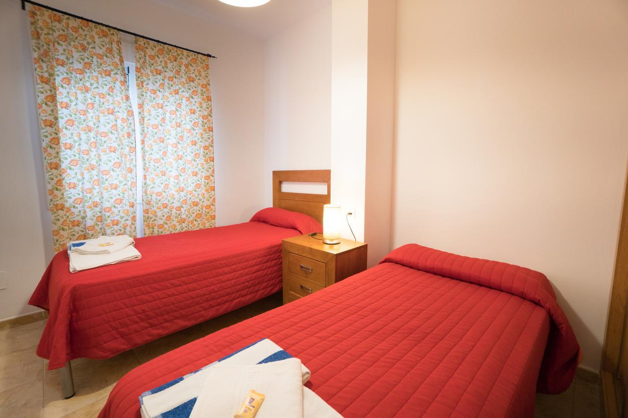 Apartamentos Manuel Martin Нерха Экстерьер фото
