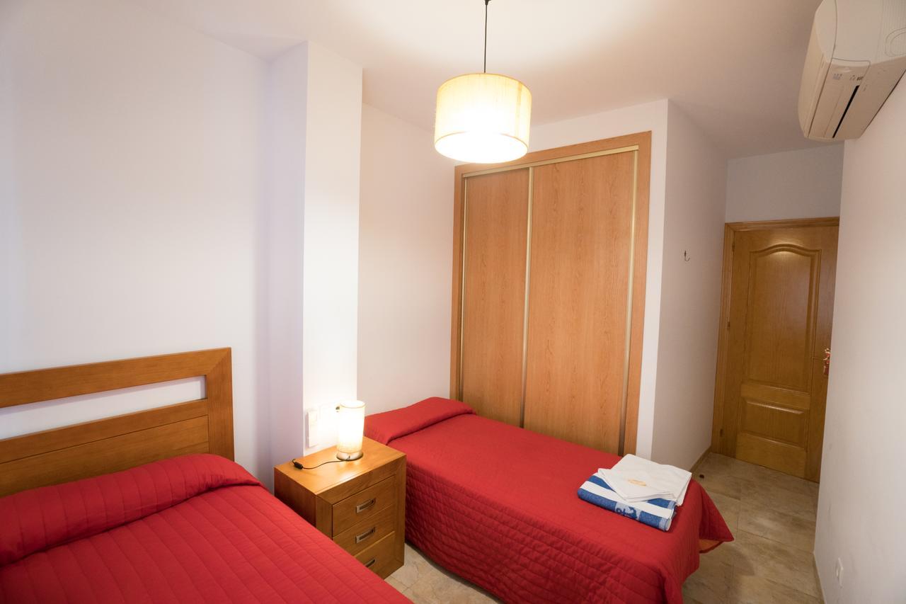 Apartamentos Manuel Martin Нерха Экстерьер фото