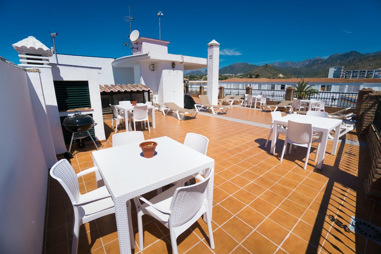 Apartamentos Manuel Martin Нерха Экстерьер фото