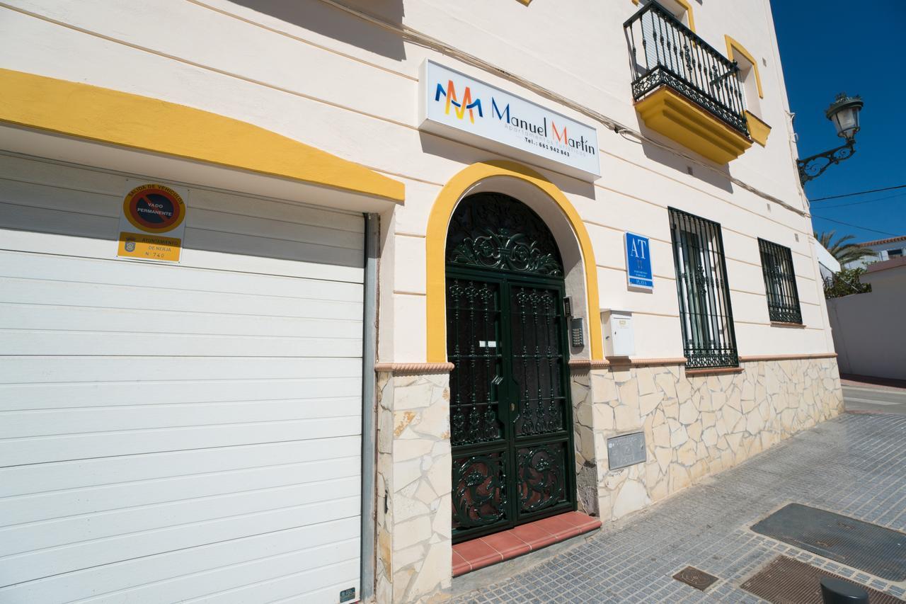 Apartamentos Manuel Martin Нерха Экстерьер фото