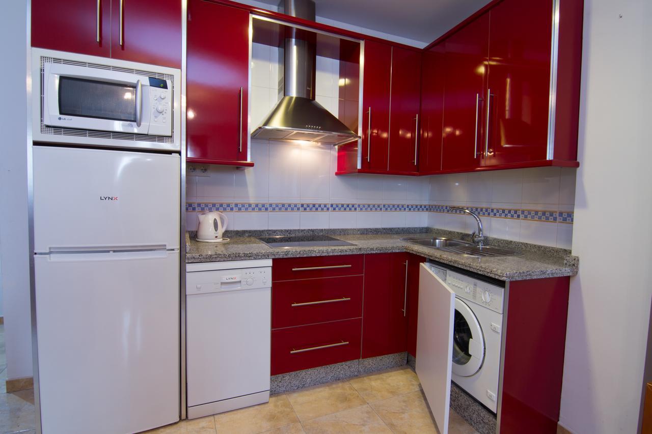 Apartamentos Manuel Martin Нерха Экстерьер фото
