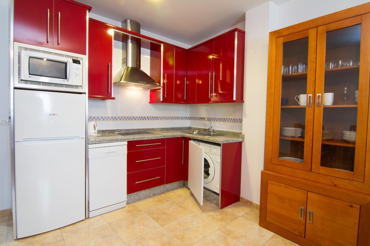 Apartamentos Manuel Martin Нерха Экстерьер фото